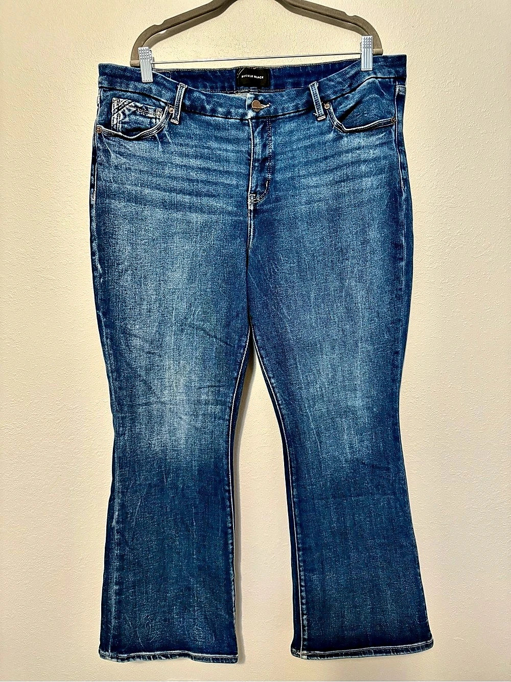 Buckle Black Bootcut Jeans Blue Waist 36x30
